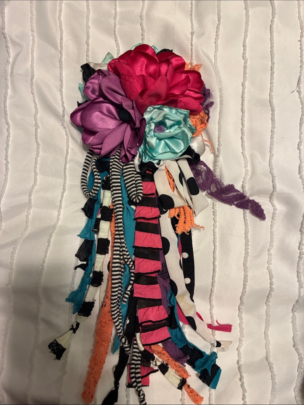 Colorful Floral Ribbon Flower Pin- Multicolor - Picture 4 of 4